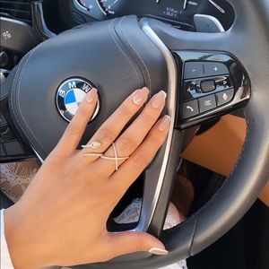 Meet your Posher, Valerie